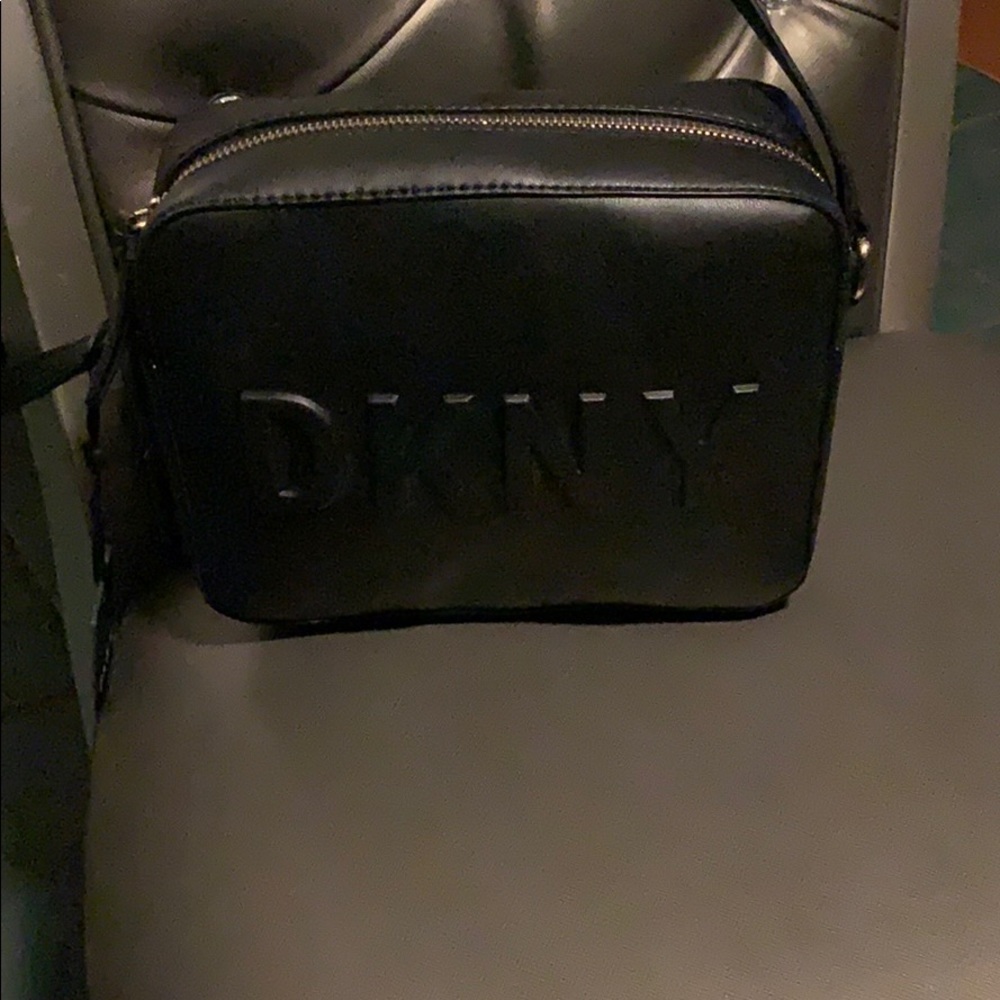 BNWT DNKY CAMERA BAG